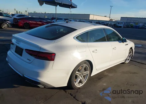 2021 Audi A5 Sportback Premium 45 Tfsi Quattro S Tronic z USA, uszkodzony, nr VIN WAUDACF54MA057091